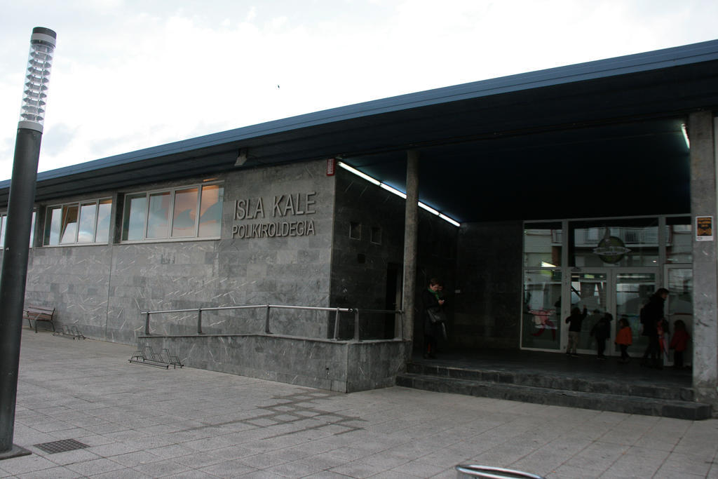Mundaka Hostel & Sports Cafe Екстер'єр фото
